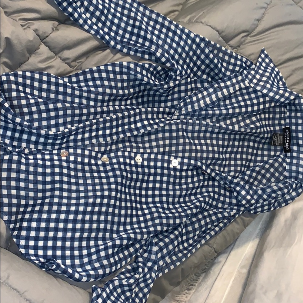 Sheer Checkered Blue & White button up